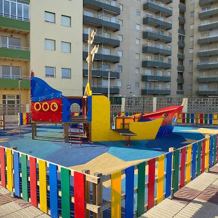 Beachfront And Bright Apartment Mareny Barraquetas Ngoại thất bức ảnh