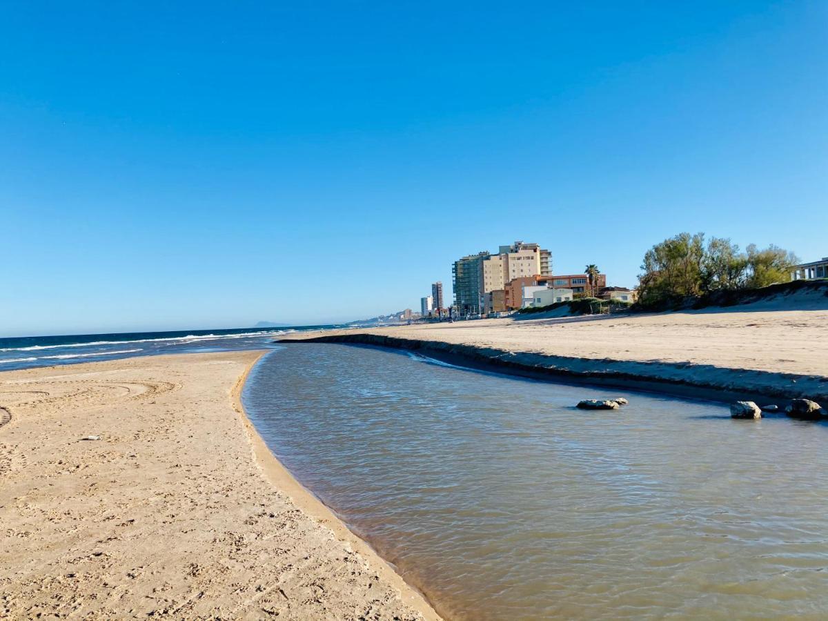 Beachfront And Bright Apartment Mareny Barraquetas Ngoại thất bức ảnh